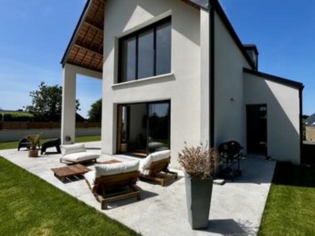 Maison 6 pièces 150 m²