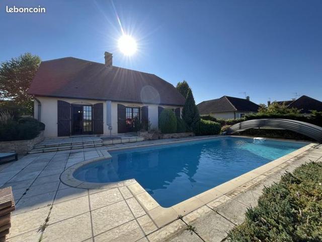 Maison 6 pièces 150 m²