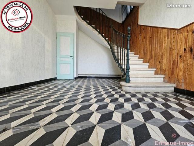 Maison 6 pièces 150 m²