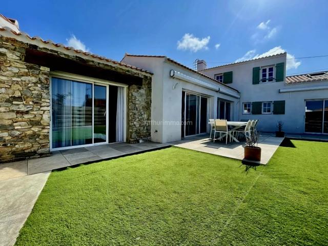 Maison 6 pièces 150 m²