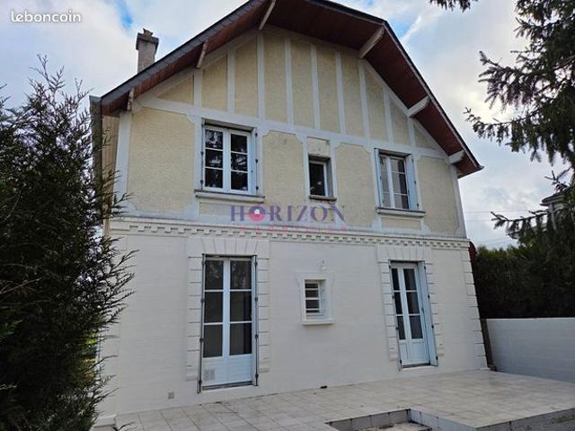 Maison 6 pièces 150 m²