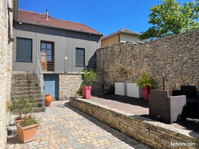 Maison 6 pièces 150 m²