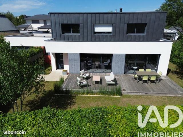 Maison 6 pièces 150 m²