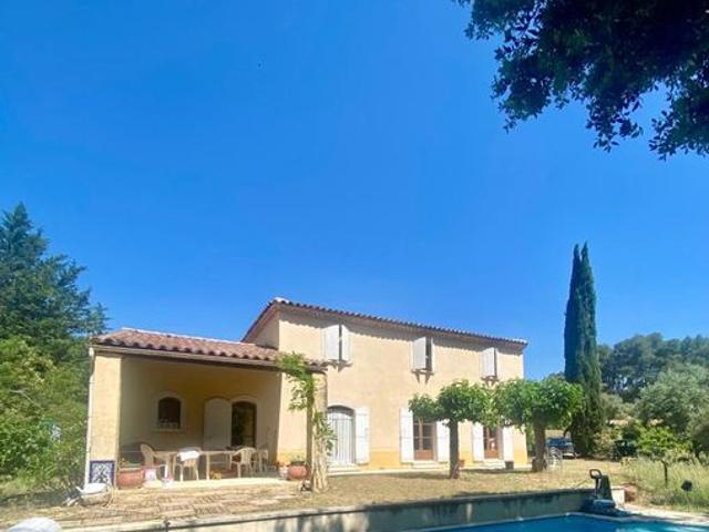 Maison 6 pièces 150 m²