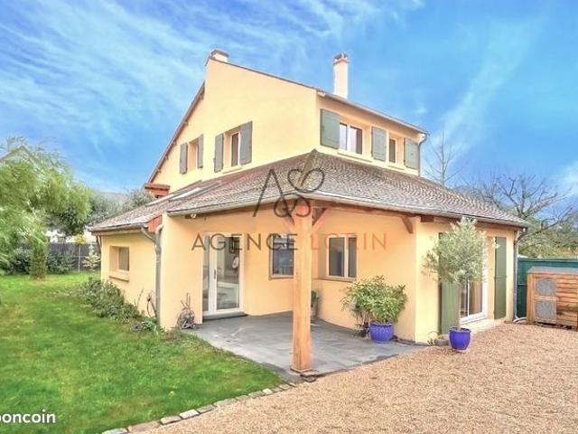 Maison 6 pièces 150 m²