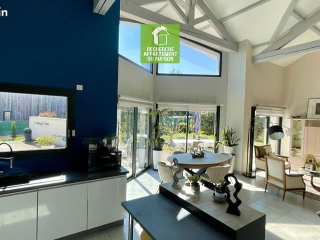 Maison 6 pièces 150 m²
