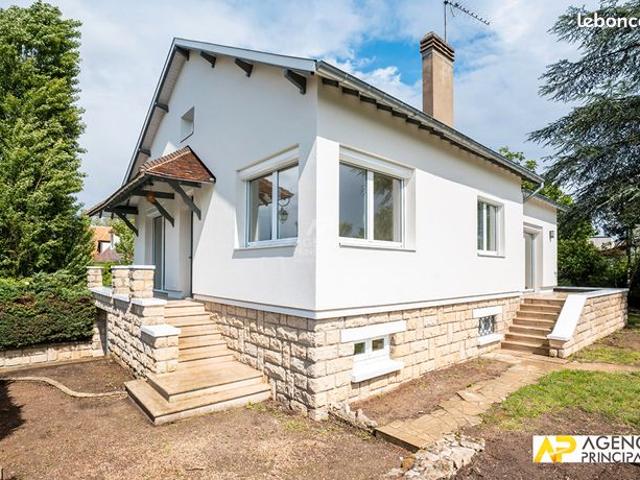 Maison 6 pièces 150 m²