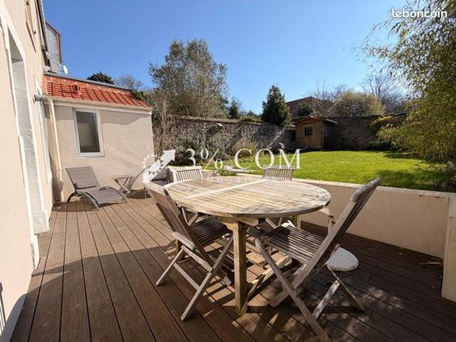 Maison 6 pièces 150 m²