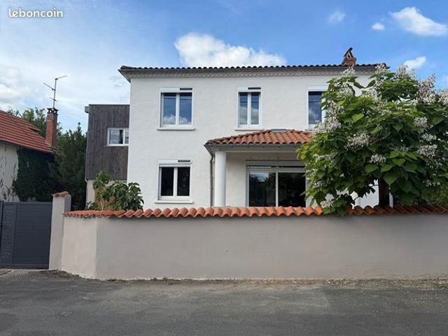 Maison 6 pièces 150 m²