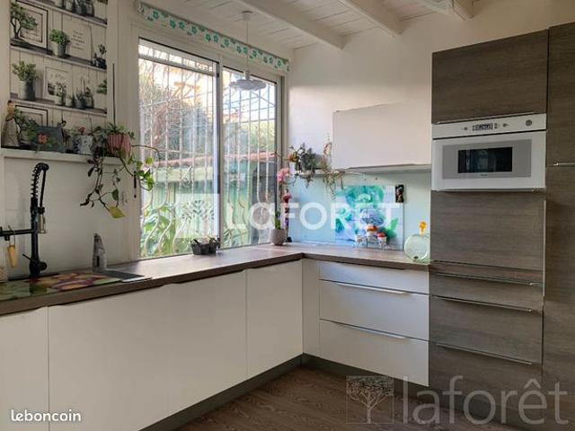 Maison 6 pièces 150 m²
