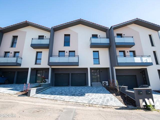Maison 6 pièces 150 m²