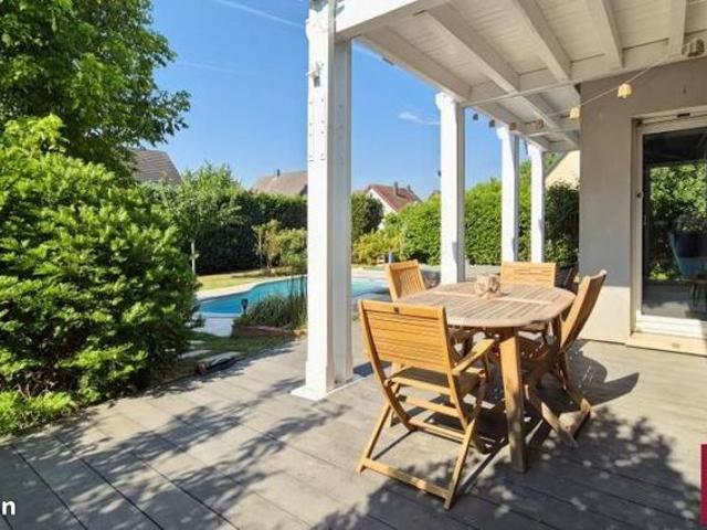 Maison 6 pièces 150 m²