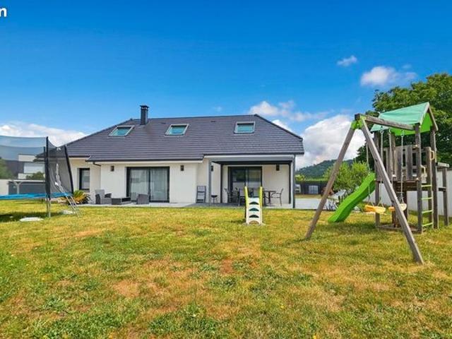 Maison 6 pièces 150 m²