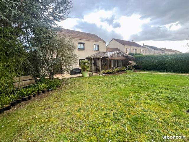 Maison 6 pièces 150 m²