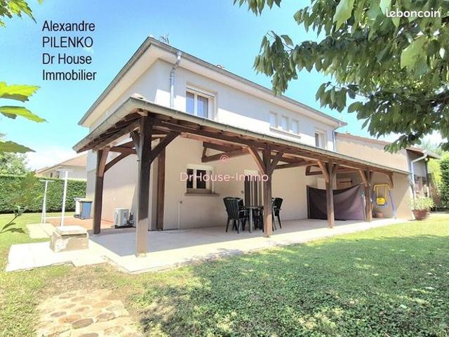 Maison 6 pièces 150 m²