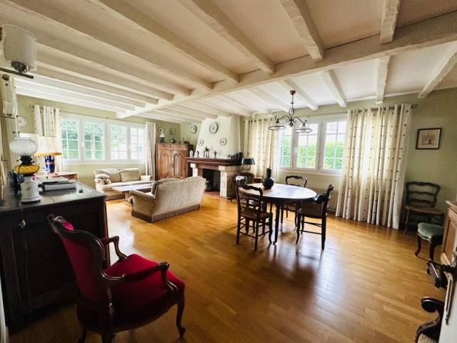 Maison 6 pièces 150 m²