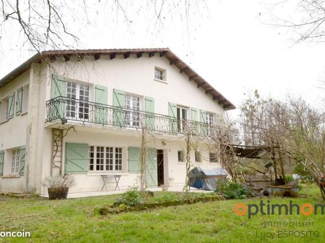 Maison 6 pièces 150 m²