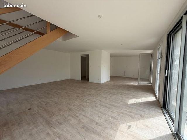 Maison 6 pièces 150 m²