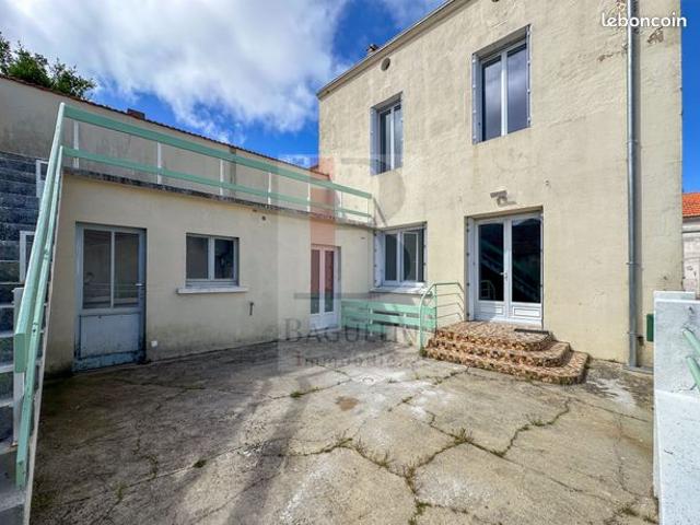 Maison 6 pièces 150 m²