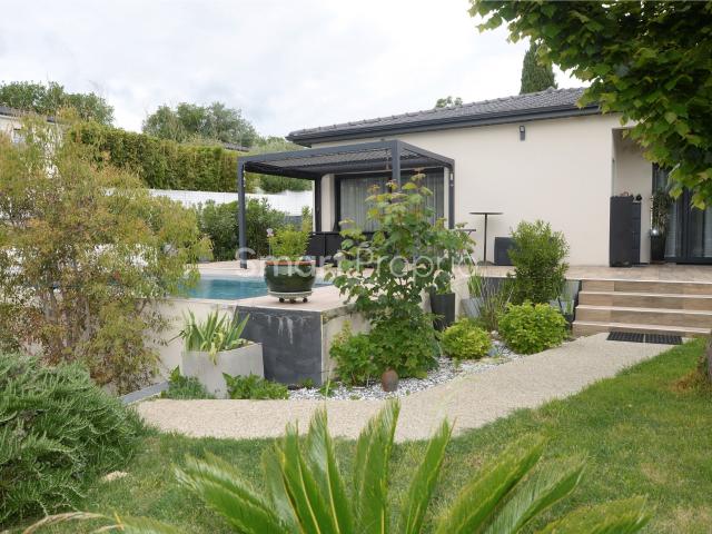 Maison 6 pièces 150 m²