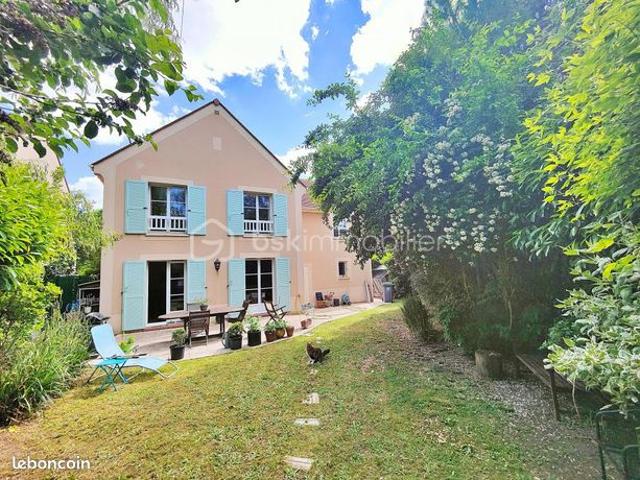 Maison 6 pièces 150 m²