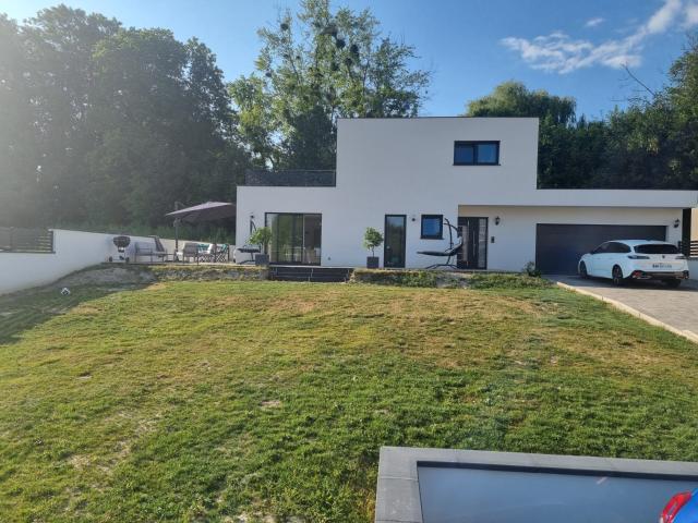 Maison 6 pièces 150 m²