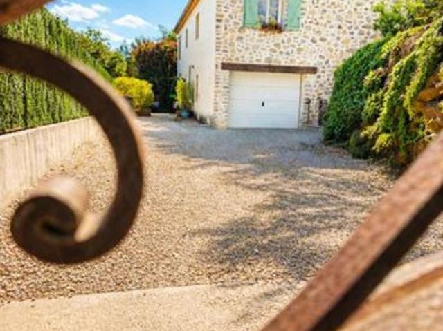Maison 6 pièces 150 m²