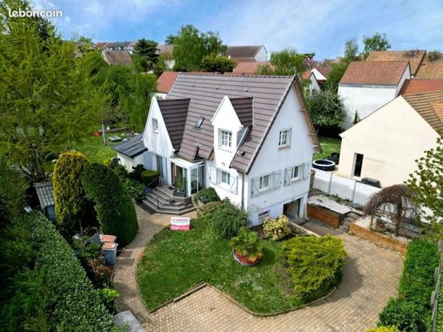 Maison 6 pièces 150 m²