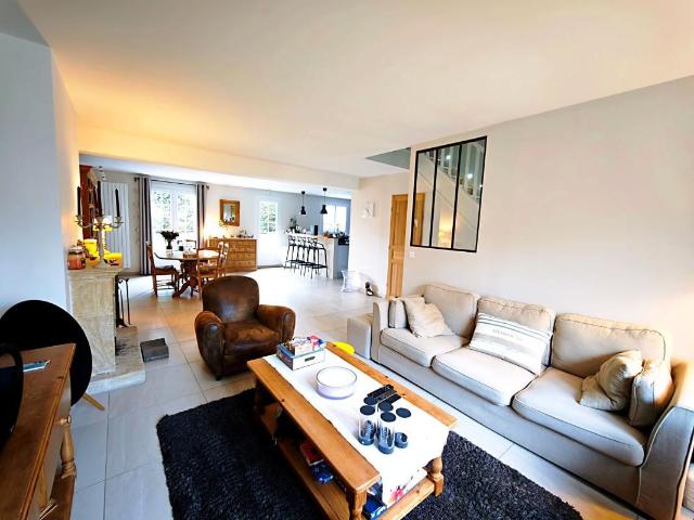 Maison 6 pièces 150 m²