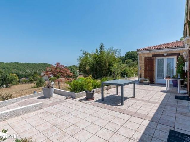 Maison 6 pièces 150 m²