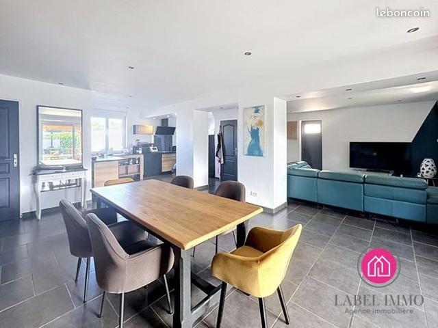 Maison 6 pièces 150 m²