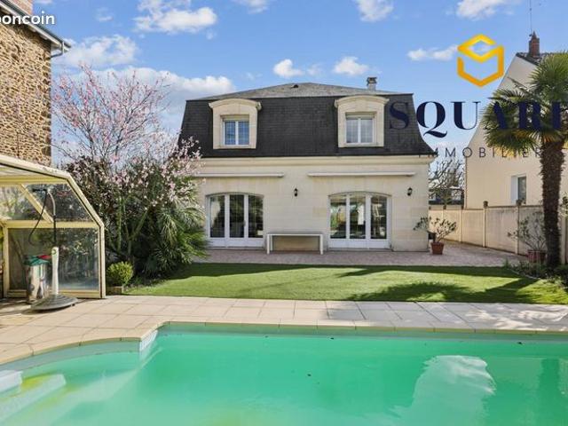 Maison 6 pièces 150 m²