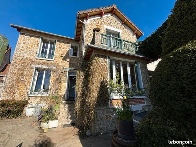 Maison 6 pièces 150 m²