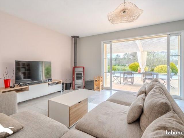 Maison 6 pièces 150 m²