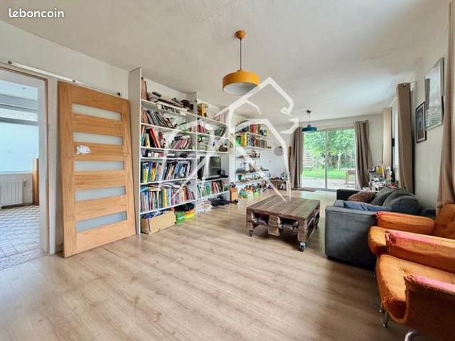 Maison 6 pièces 150 m²