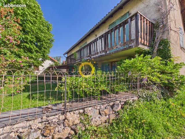 Maison 6 pièces 150 m²