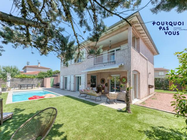 Maison 6 pièces 150 m²
