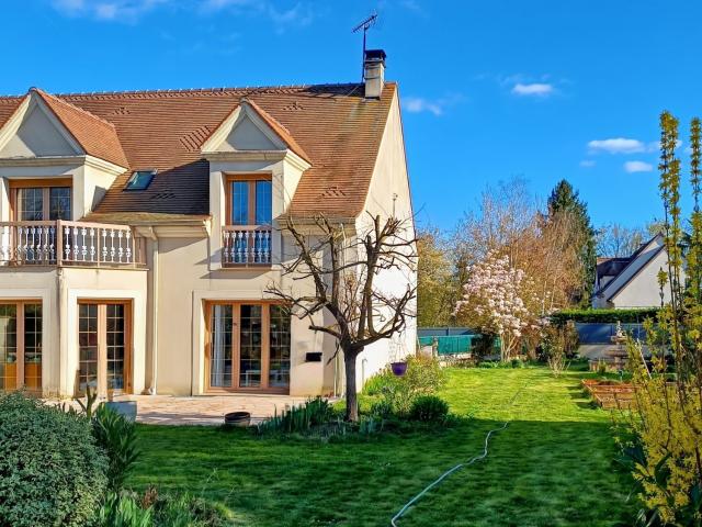 Maison 6 pièces 150 m²