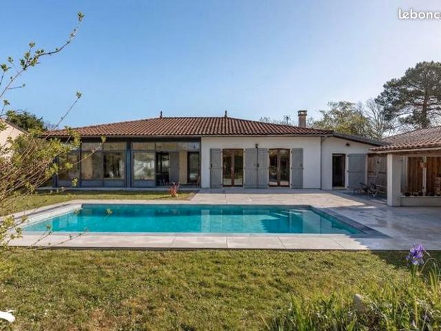 Maison 6 pièces 135 m²