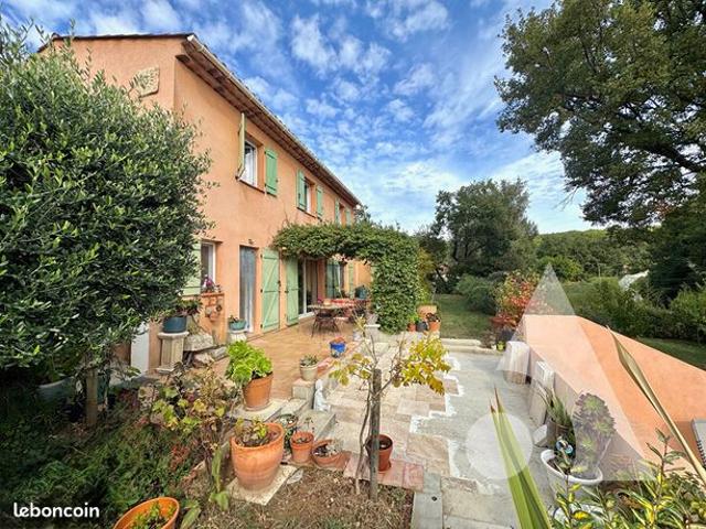 Maison 6 pièces 150 m²