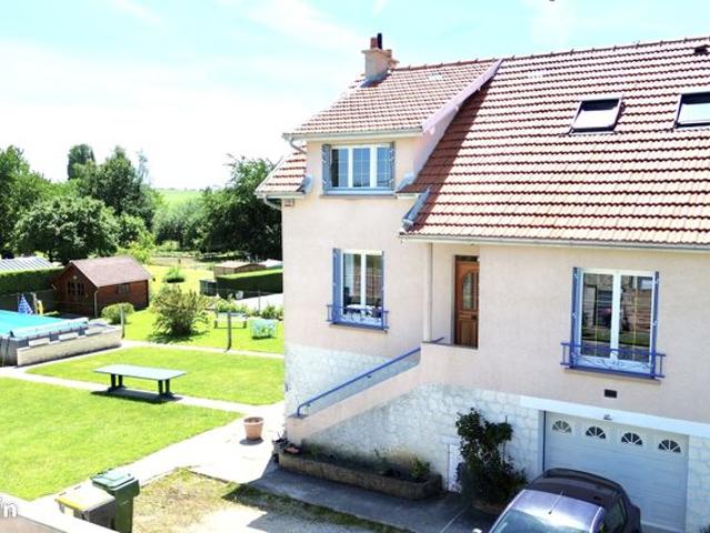 Maison 6 pièces 150 m²