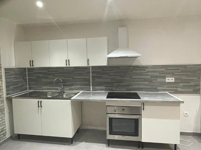 Maison 6 pièces, 150 m² à louer à Fleury les Aubrais 45400