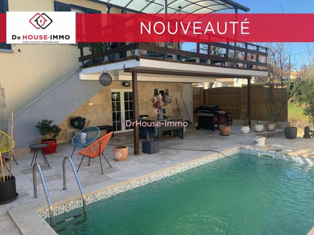 Maison 6 pièces 151 m²