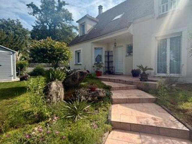 Maison 6 pièces 151 m²