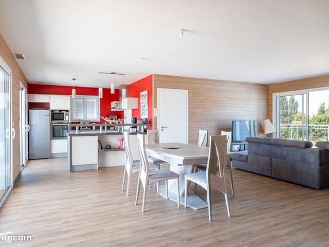 Maison 6 pièces 151 m²