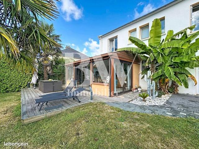 Maison 6 pièces 151 m²