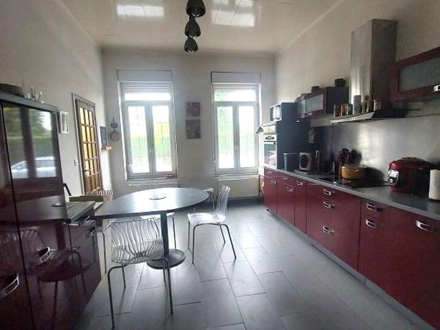 Maison 6 pièces 151 m²