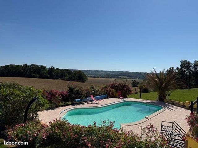 Maison 6 pièces 151 m²