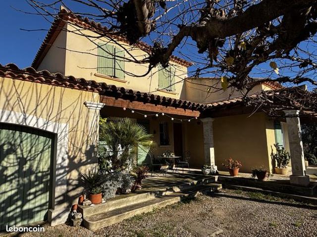 Maison 6 pièces 151 m²