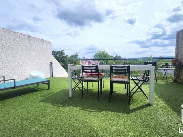 Maison 6 pièces 151 m²